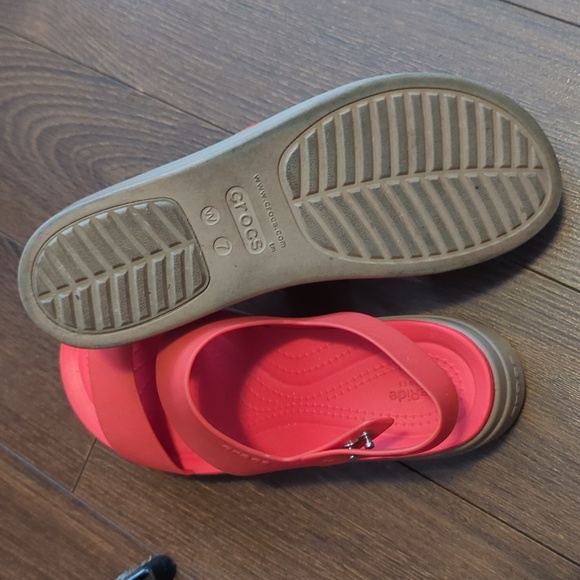 Crocs Brooklyn Low Wedge Flame/Mushroom - Picture 13 of 13